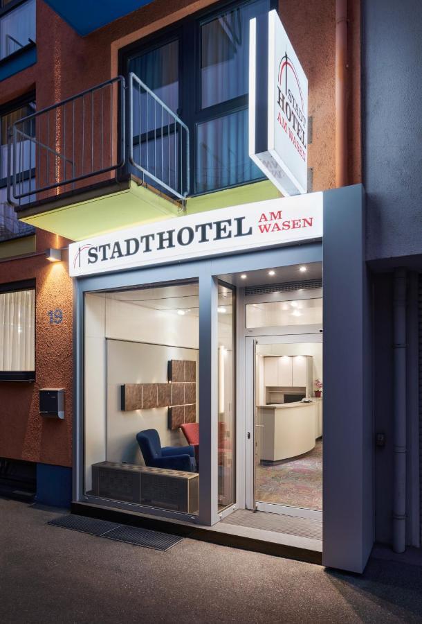 Stadthotel Am Wasen Estugarda Exterior foto