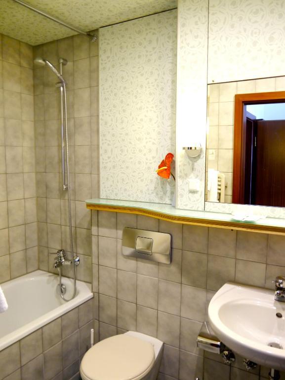 Stadthotel Am Wasen Estugarda Quarto foto